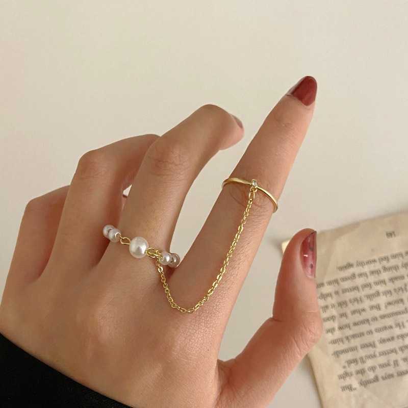 Creative retro integrated pearl ring
