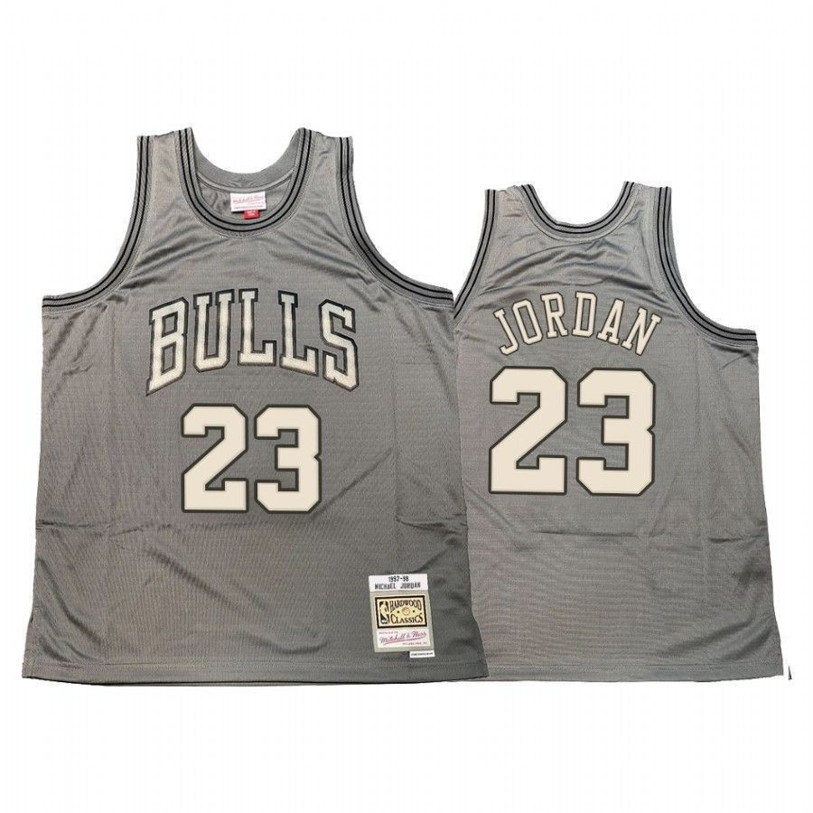 Michael Jordan 23 Chicago Bulls Hardwood Classics Gray NBA Jersey Men's