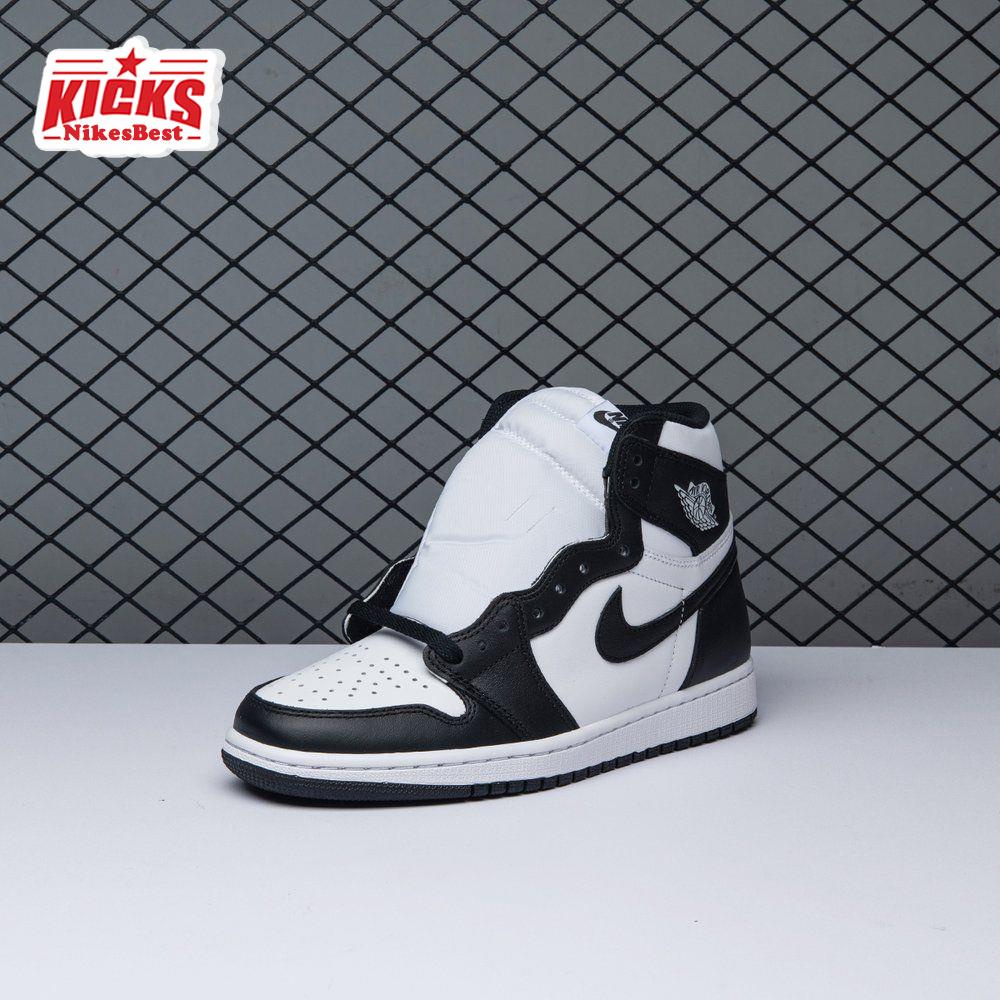 Air Jordan 1 Retro Black White 555088-010 Unisex