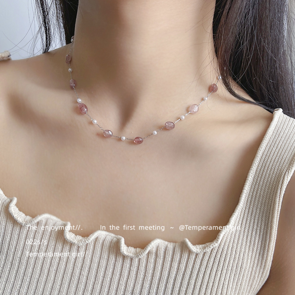 Strawberry crystal ~ stainless steel necklace Japanese and Korean ins trend new clavicle chain