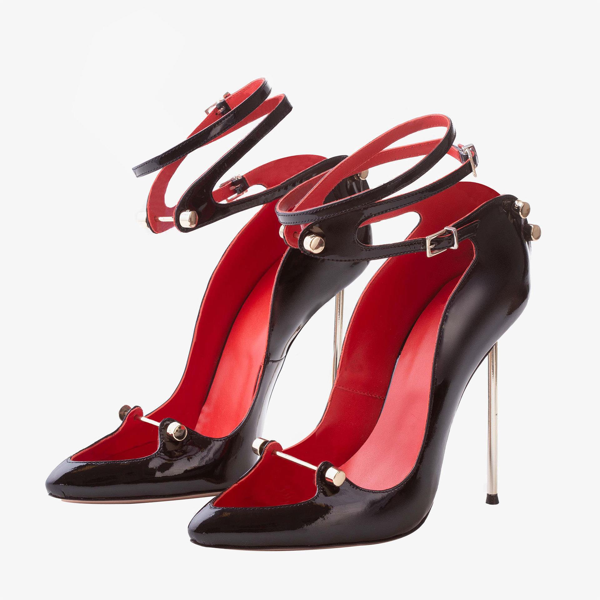 Pointed toe metal buckle one-line buckle strap stiletto heel catwalk style large size sandals