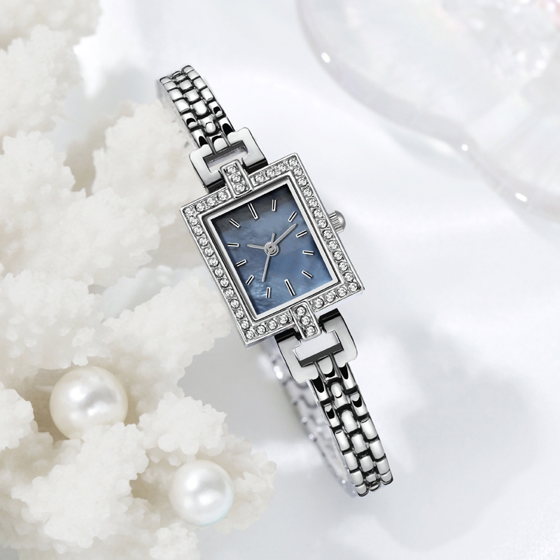 Alloy bracelet watch, second-hand small square plate, exquisite quartz watch, women's compact, light luxury waterproof watch