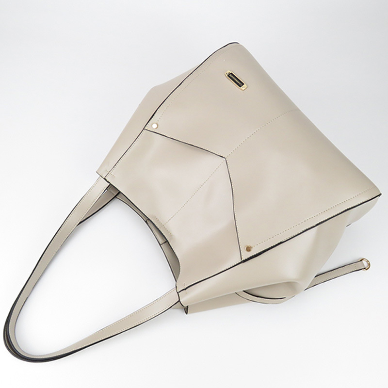 Versatile Large Capacity Fashion Shoulder Bag Commuting Tote Bag