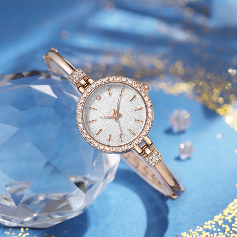 Bracelet watch light luxury diamond-encrusted high-end exquisite watch women's compact waterproof quartz watch