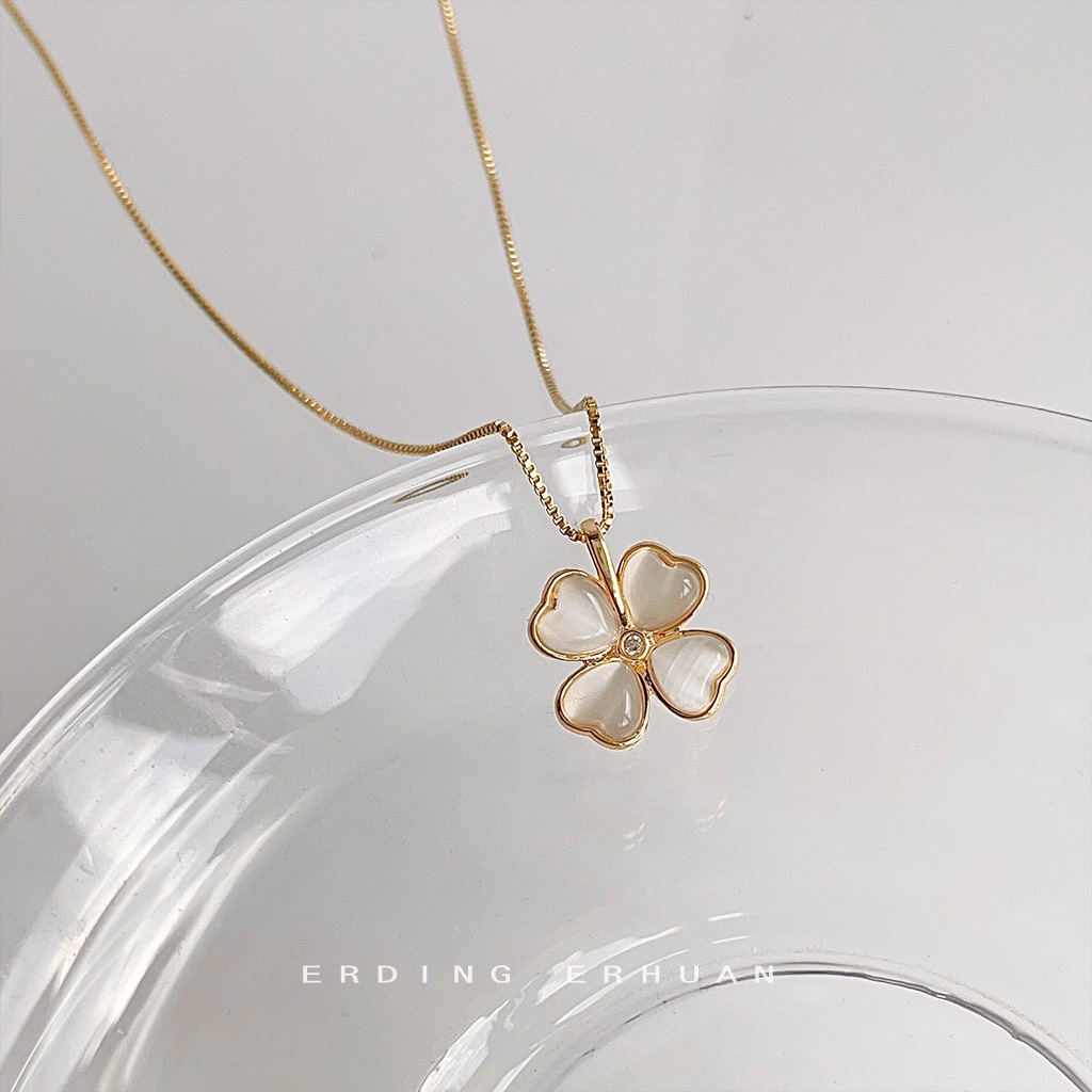 14K plated clavicle chain, simple and high-end heart-shaped lucky necklace, jewelry necklace