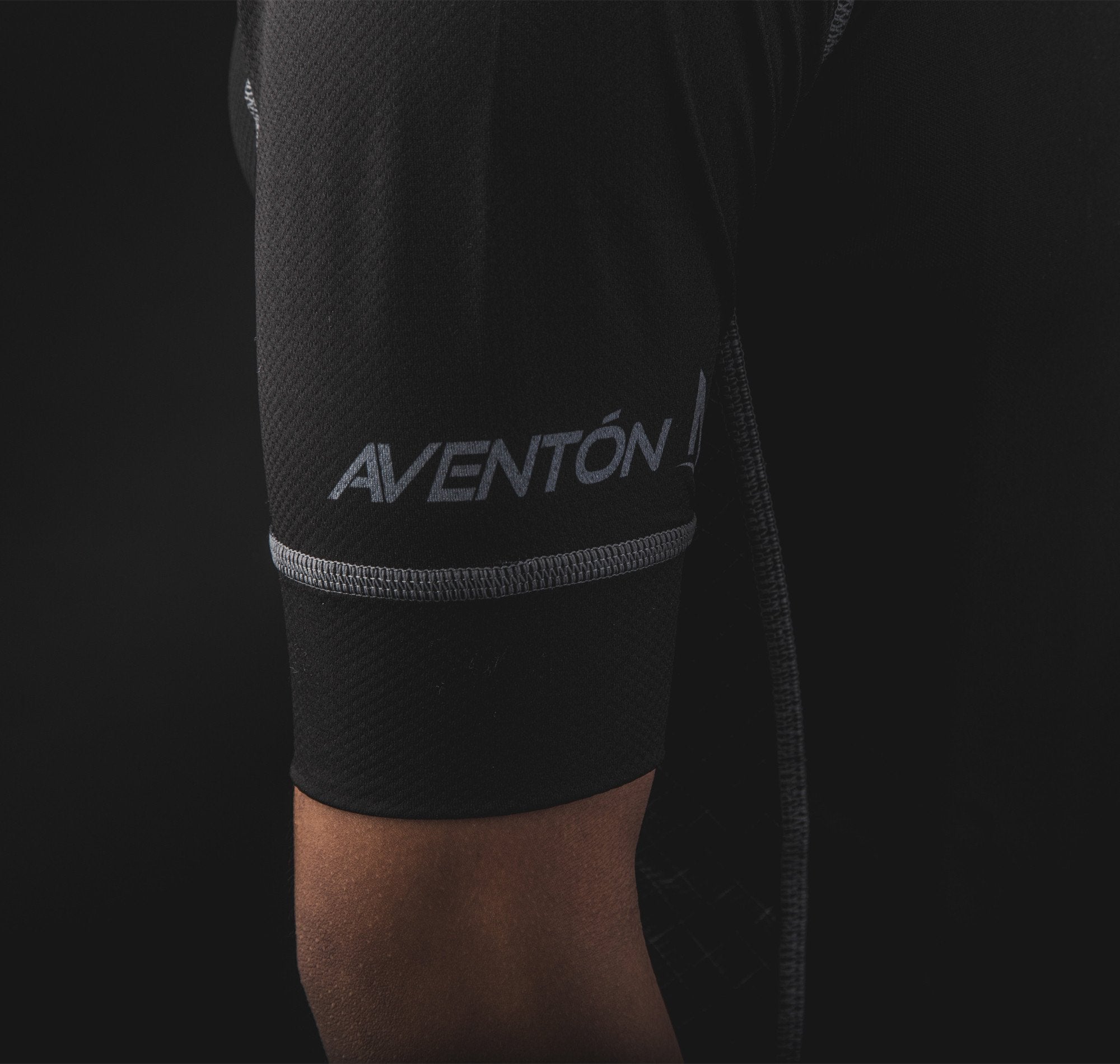 Aventon Highsnobiety Jersey