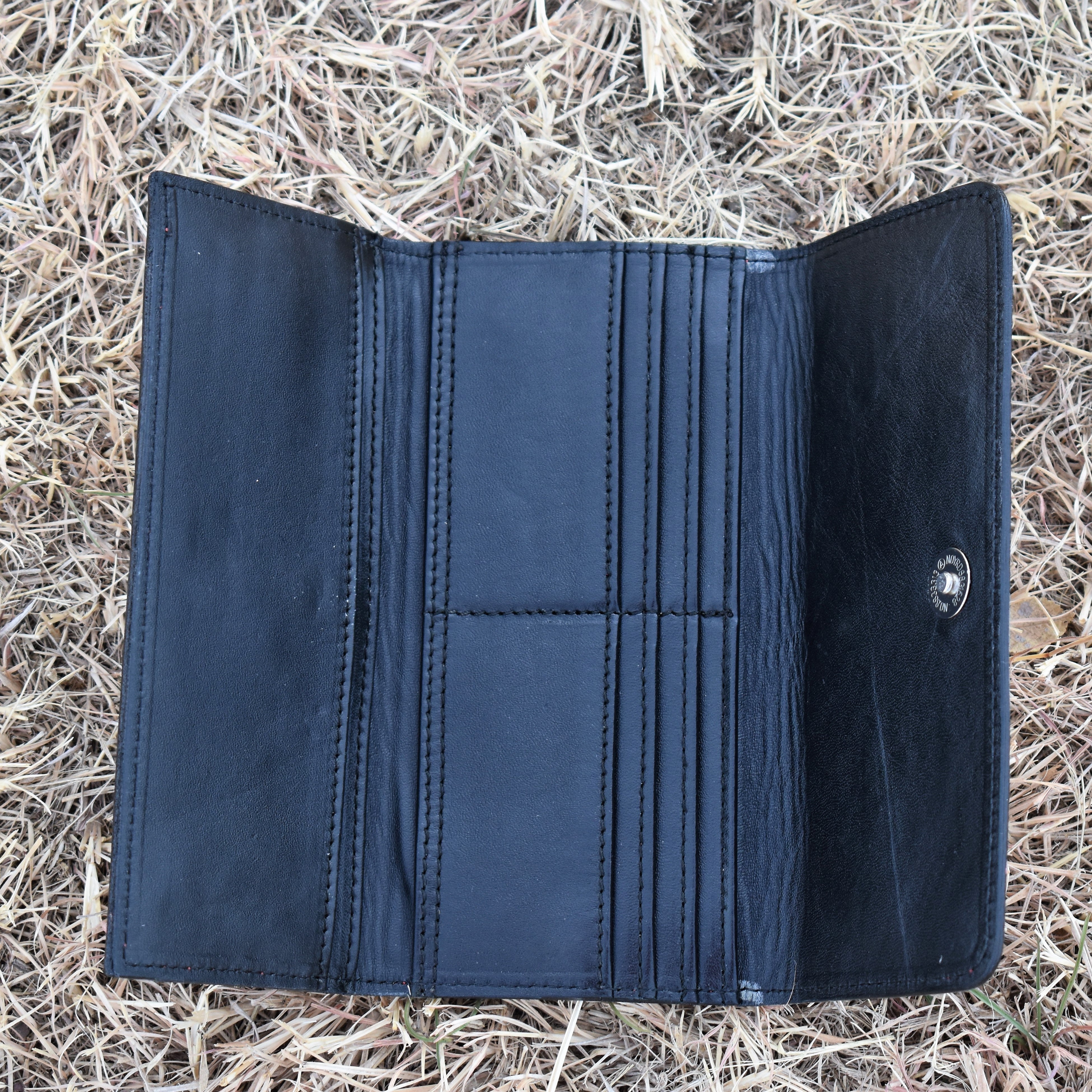 Red Que Chula Leather Wallet