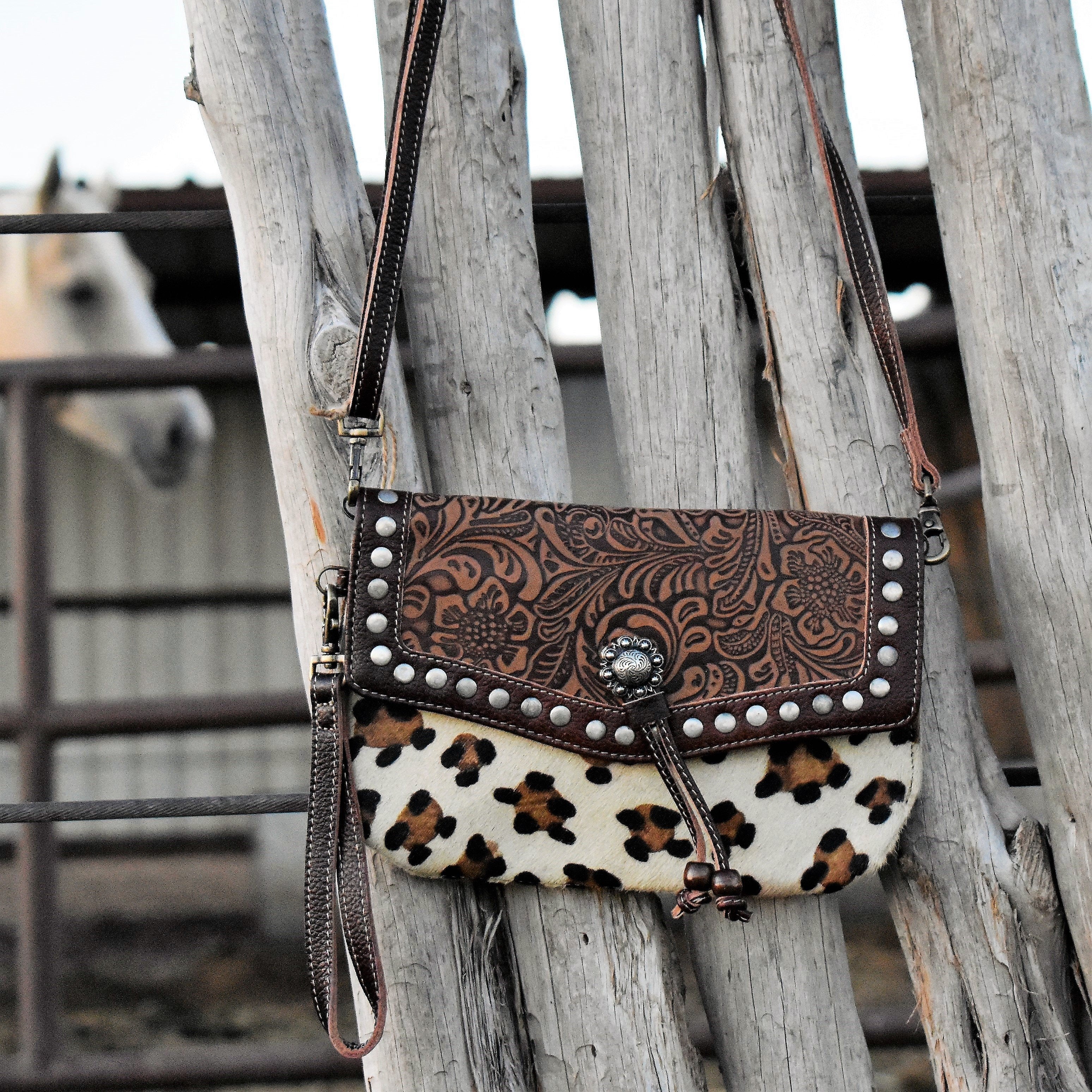 Leopard Groove Multiway Bag