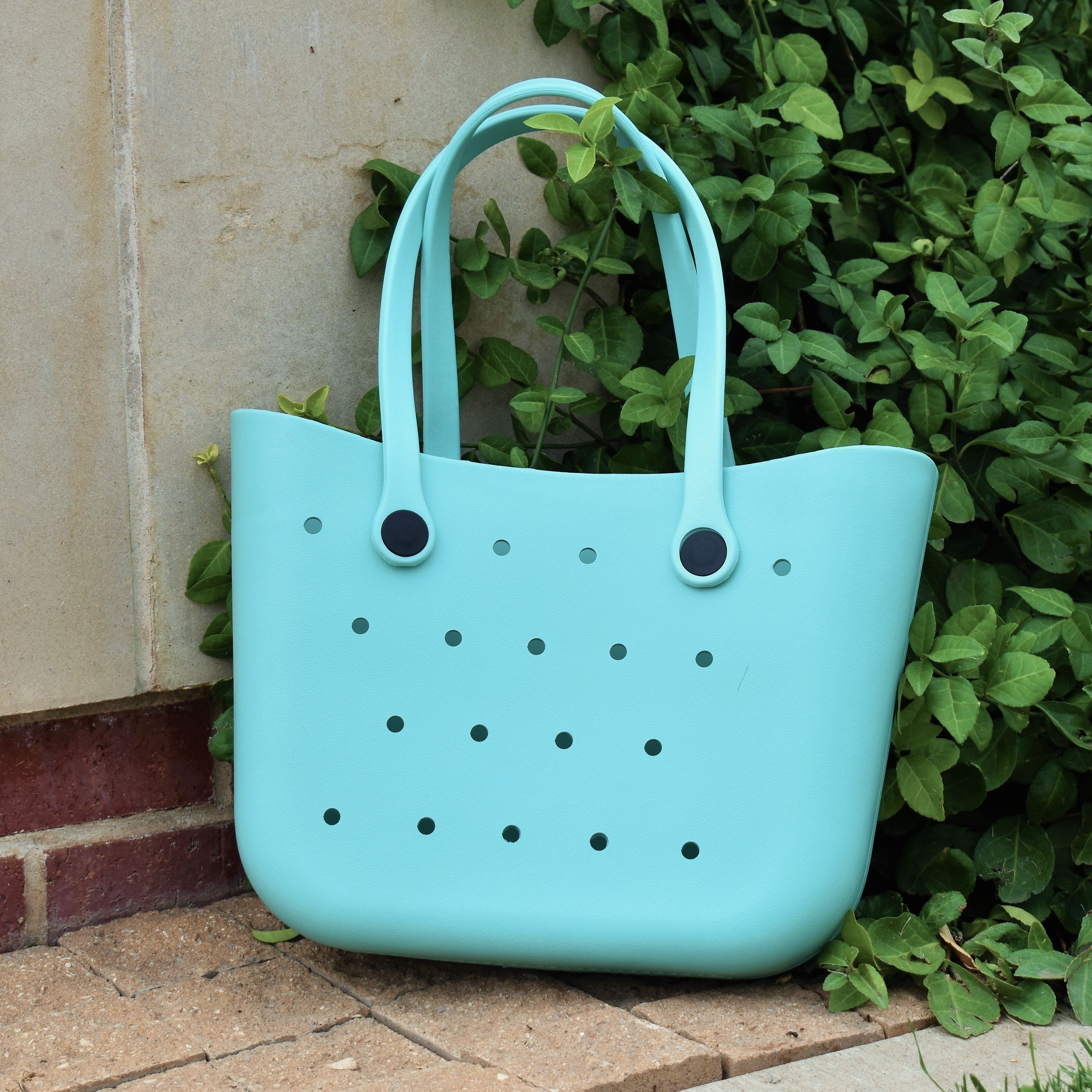 Eva On The Turquoise Beach Bag*