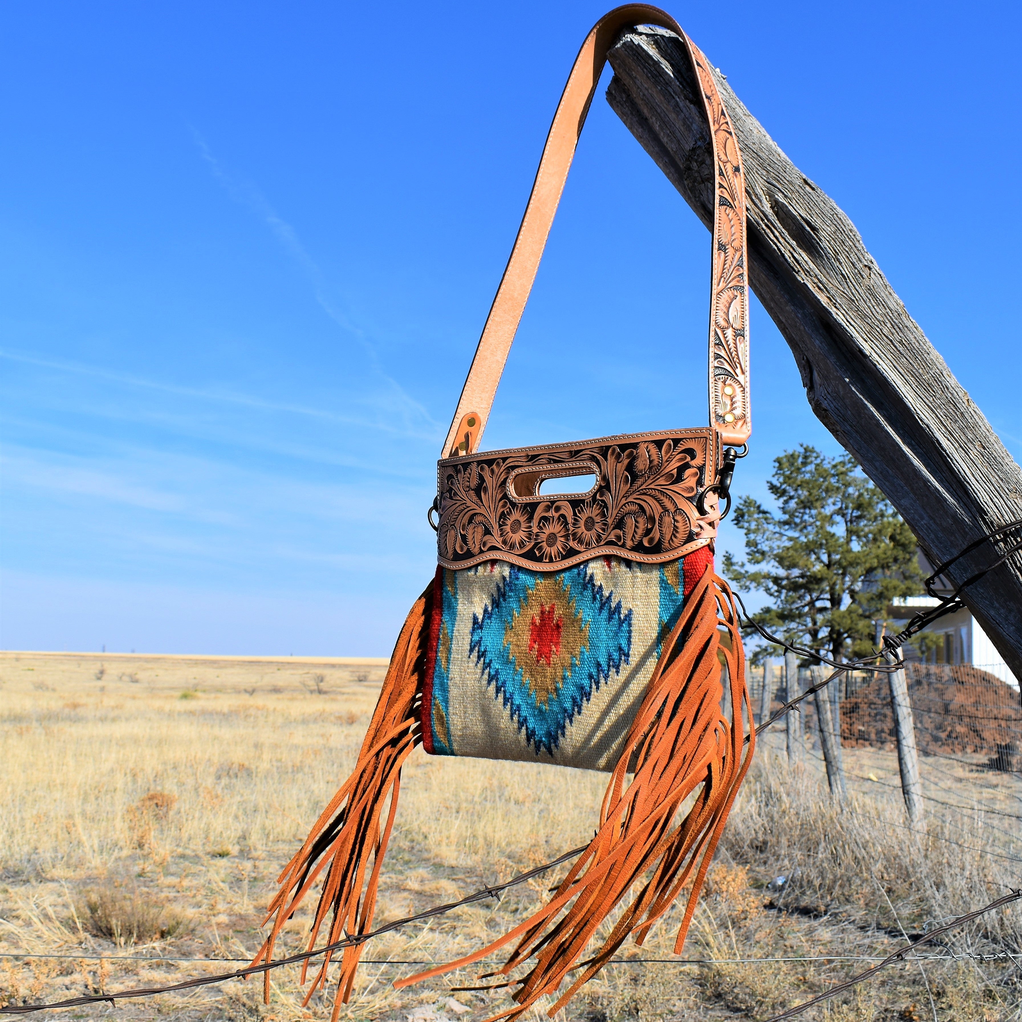 American Nile Clutch Purse