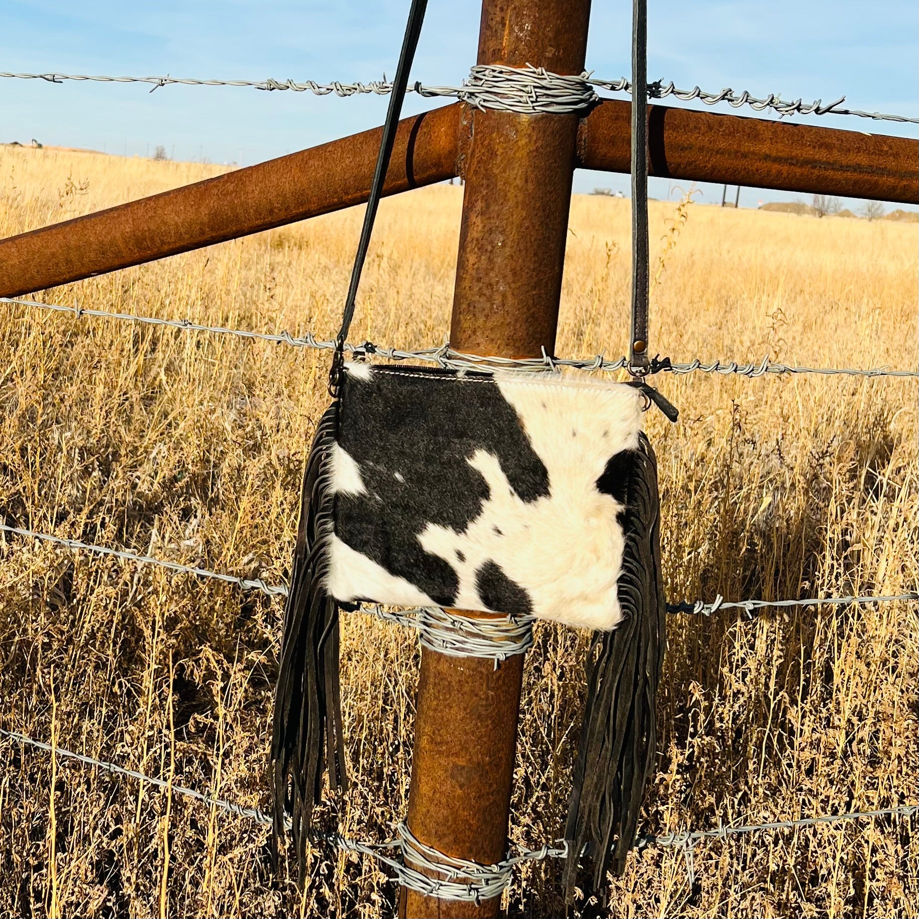 Llano Black Cross Body Bag