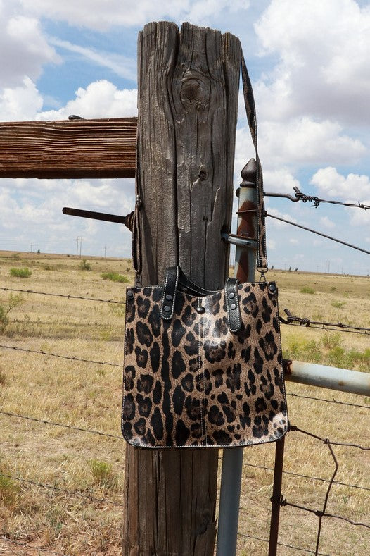 Cat's Meow Cross-Body