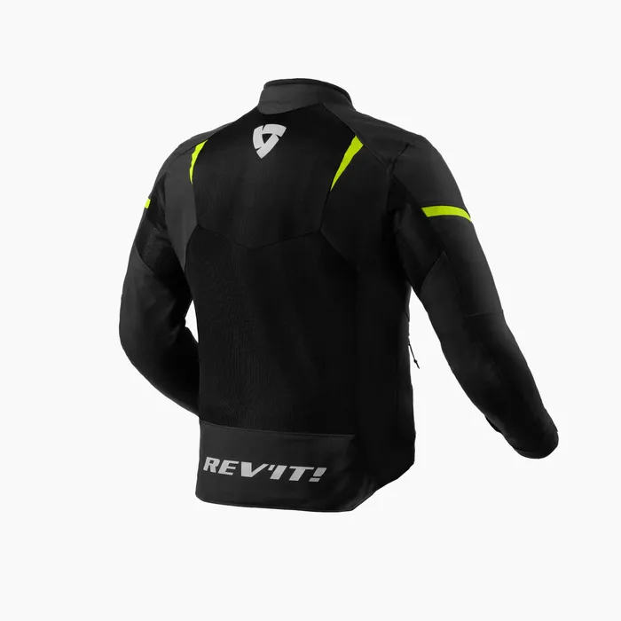 Highly ventilated sports jacket for summer rides