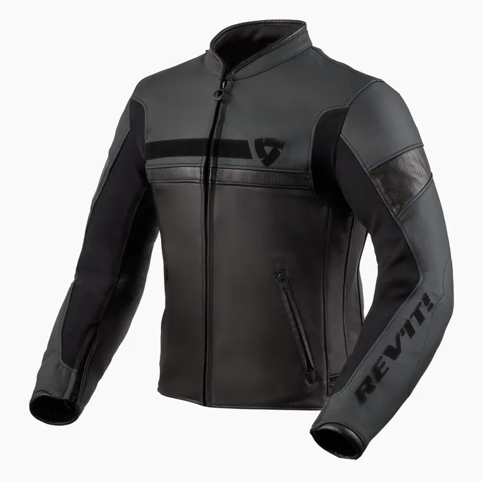 A ‘70s-inspired, futureproof, leather jacket for the stylish Urban rider.