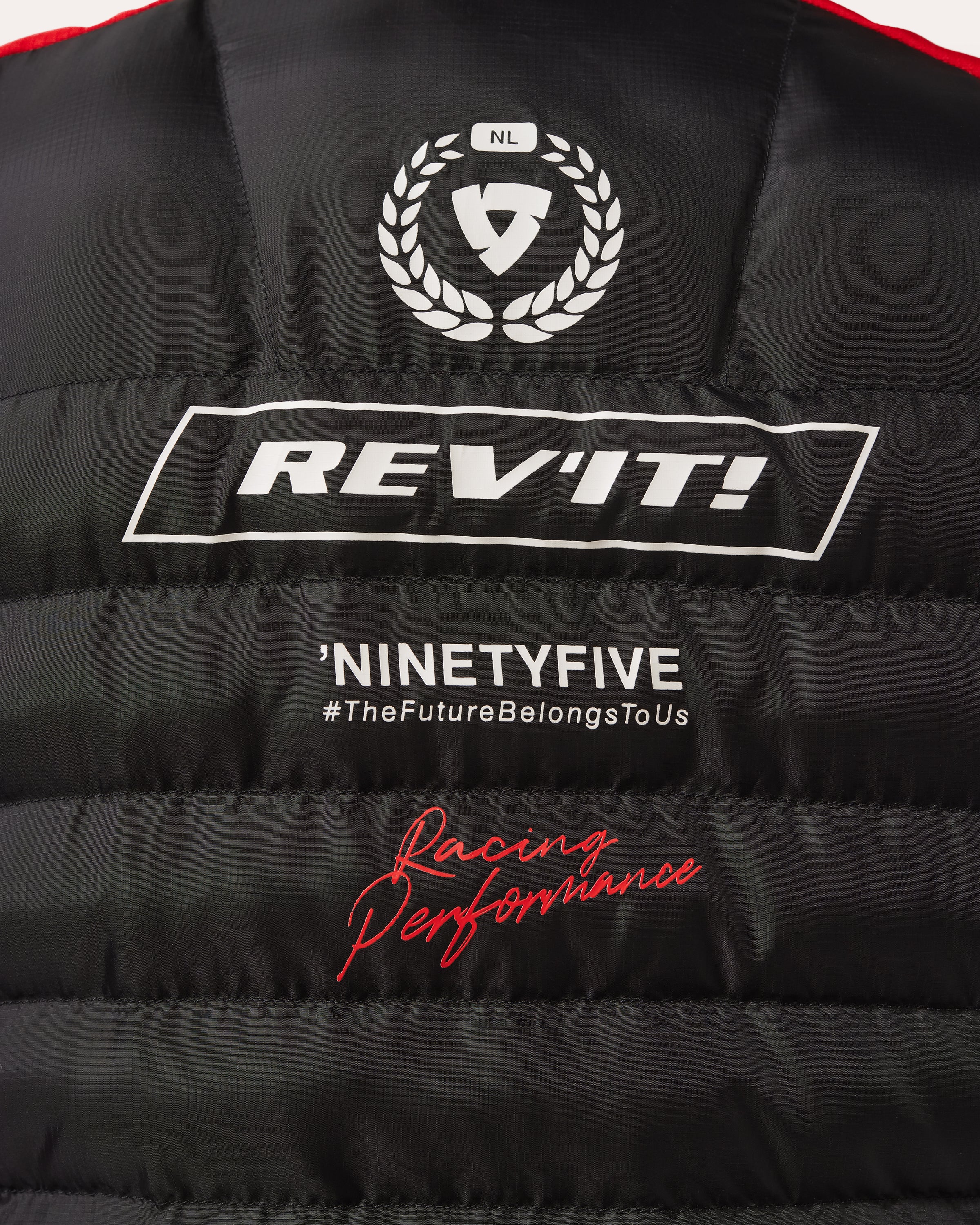 Jacket Payload | Black-Red