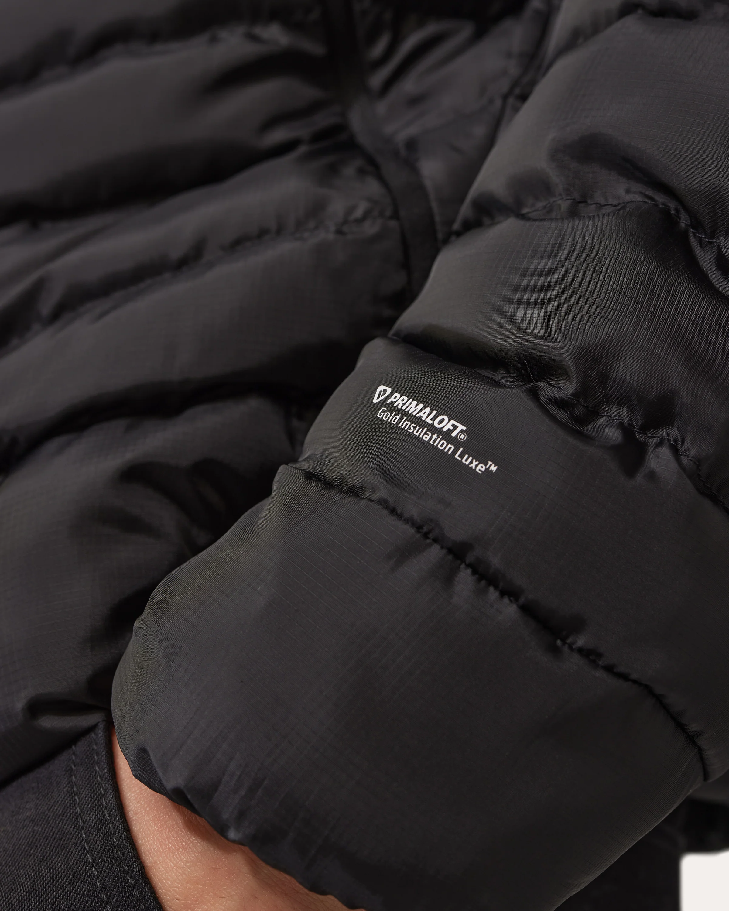 Jacket Payload | Black-Red