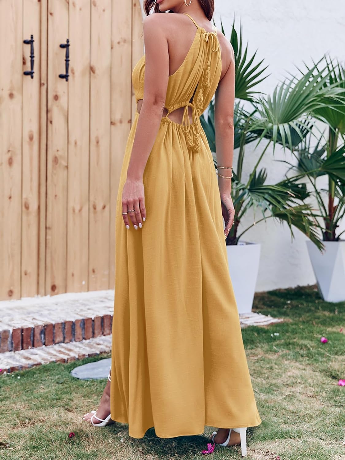 Women Cutout Halter Maxi Dress Backless Boho Beach Summer Dresses Tie Neck Side Slit Long Midi Dress