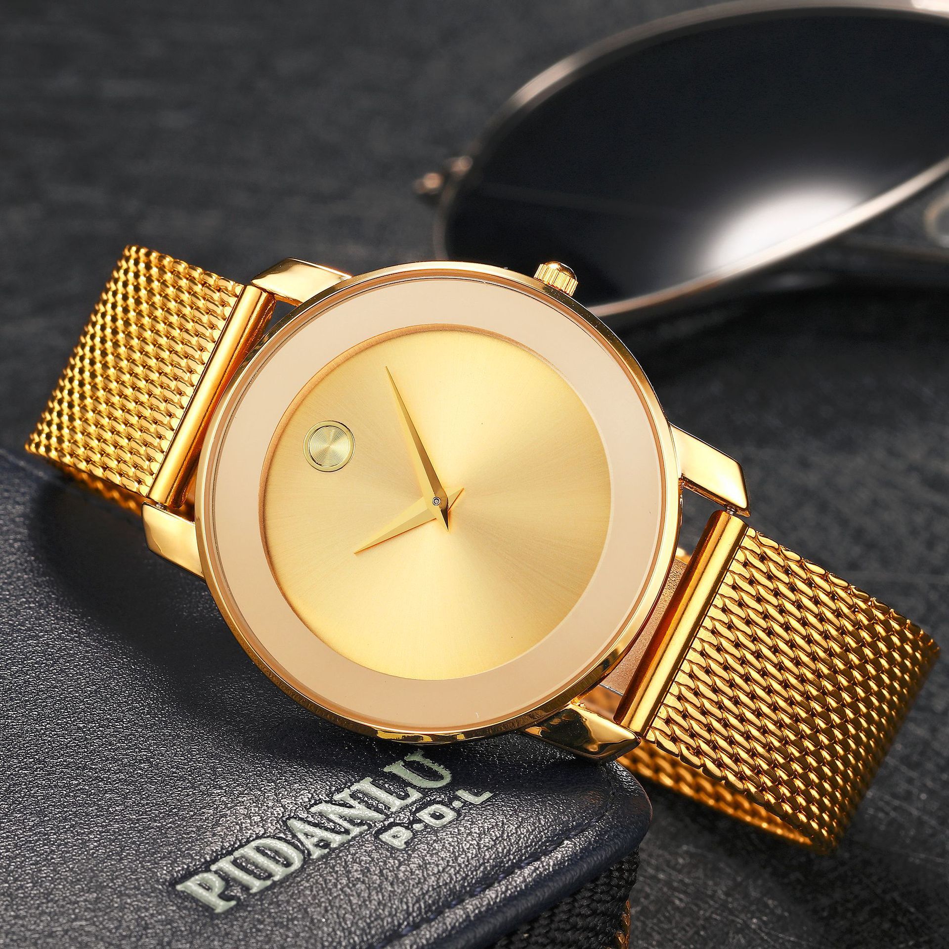 Women Quartz watch Bracelet Watch with Battery
