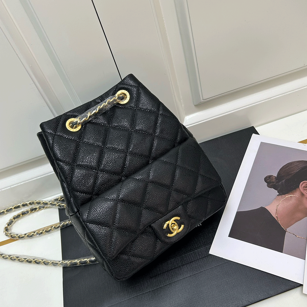 Chanel   Cowhide Bucket Bag （Replica） - Ultra-Collectible