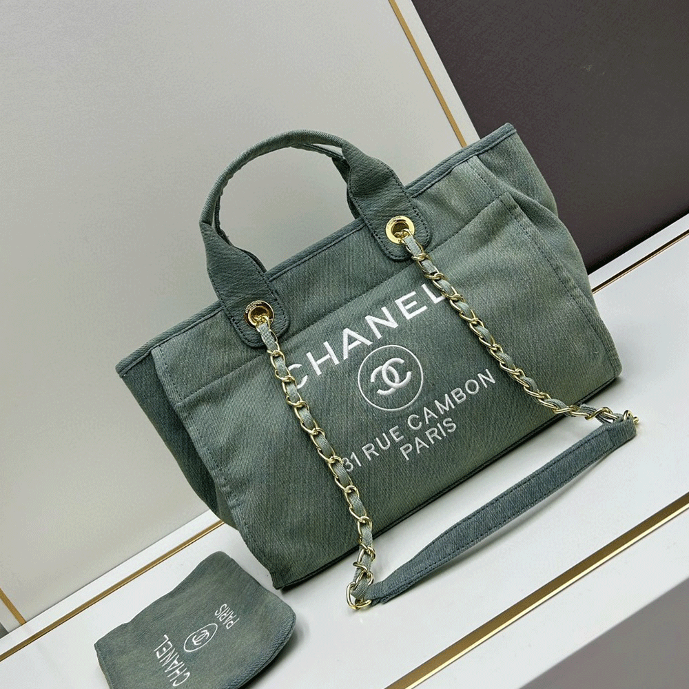 Chanel Large Beach Bag （Replica） - Ultra-Collectible