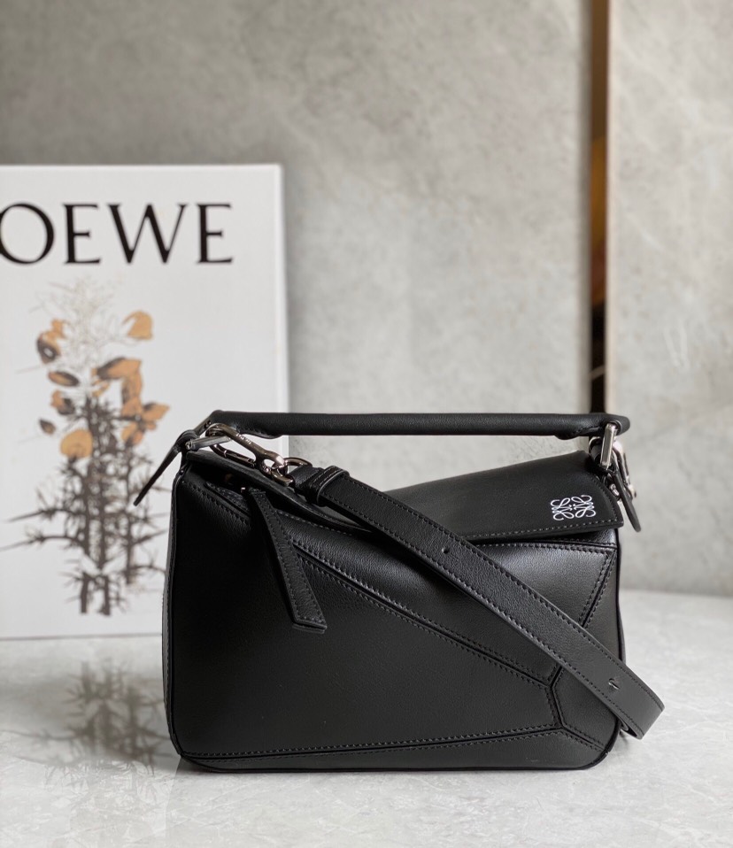 Loewe Small Puzzle Black(Replica) - Ultra-Collectible