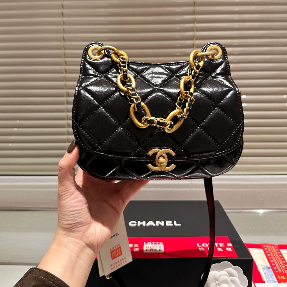 Chanel Small CC Crumpled Calfskin Wavy Hobo crossbody bag  (Perfect Replica） - Ultra-Collectible