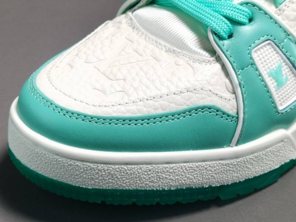 Louis Vuitton Trainer  White Green - Ultra-Collectible