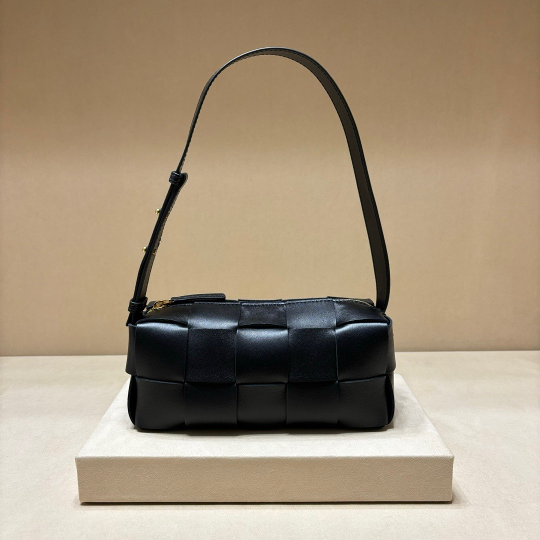 Bottega Veneta BV Small Brick Cassette Shoulder Bag （10A Mirror Version） - Ultra-Collectible
