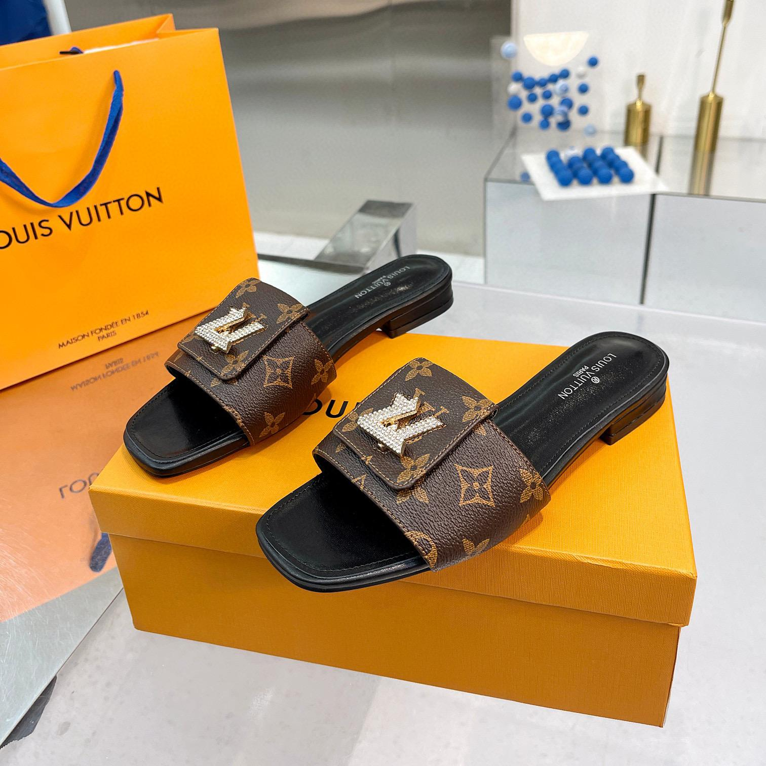 Louis Vuitton LV Comfortable Leather Flip-fFops  Slide Sandal (Replica) - Ultra-Collectible