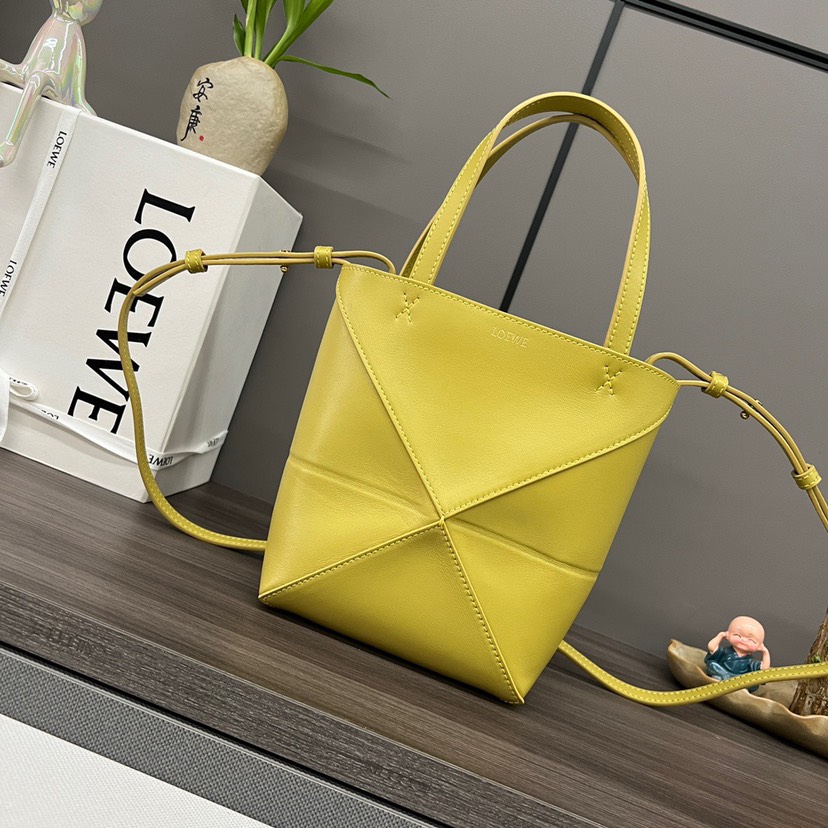 Loewe Mini Puzzle Fold Tote in shiny calfskin Yellow(Replica) - Ultra-Collectible