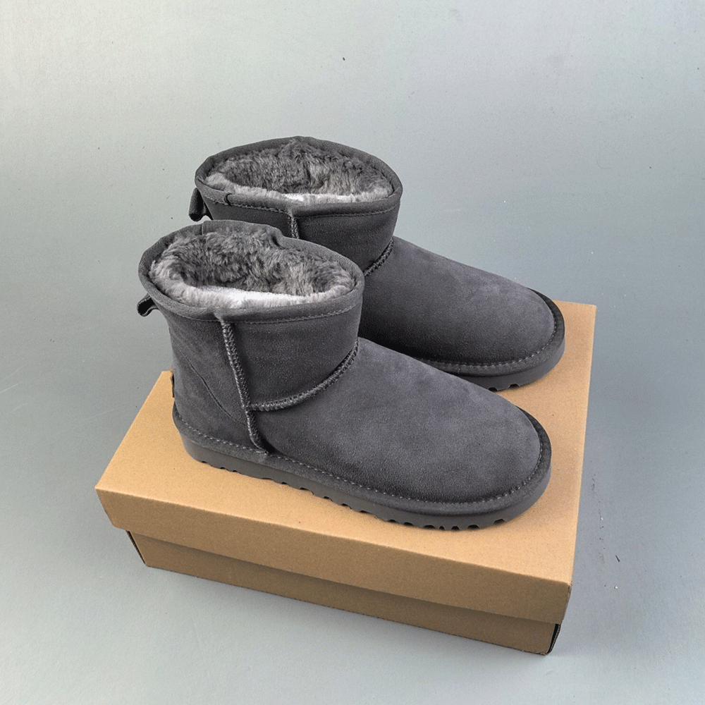 UGG Women'sClassic Mini II Boot （Replica） - Ultra-Collectible