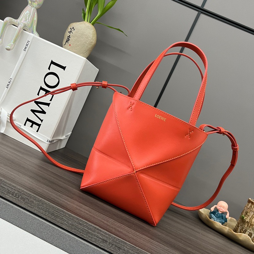 Loewe Mini Puzzle Fold Tote in shiny calfskin Red(Replica) - Ultra-Collectible