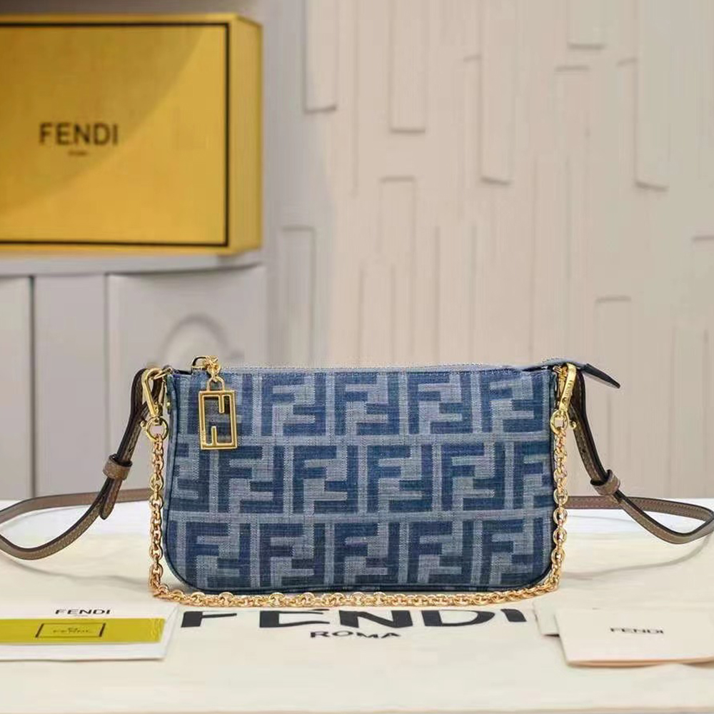 Fendi Baguette Light blue FF chain denim clutch bag  (Replica) - Ultra-Collectible