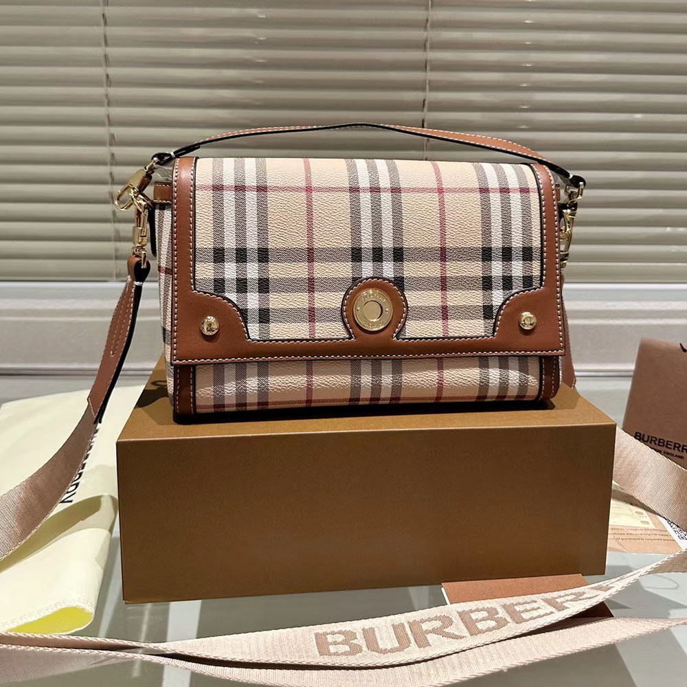 Burberry Flip Magnetic Buckle Bag(Replica) - Ultra-Collectible