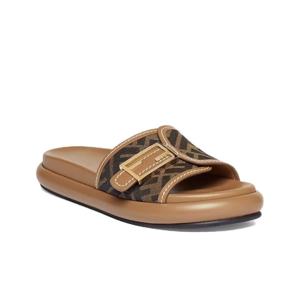 Fendi Leather Comfort Goes With Everything Shoes Sandal (Replica) - Ultra-Collectible