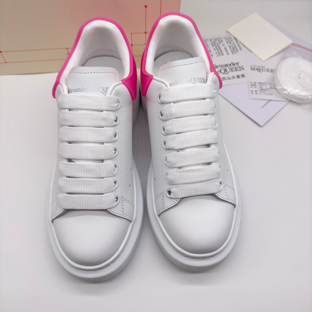 Alexander McQueen‘Larry’sneakers  (Replica) - Ultra-Collectible