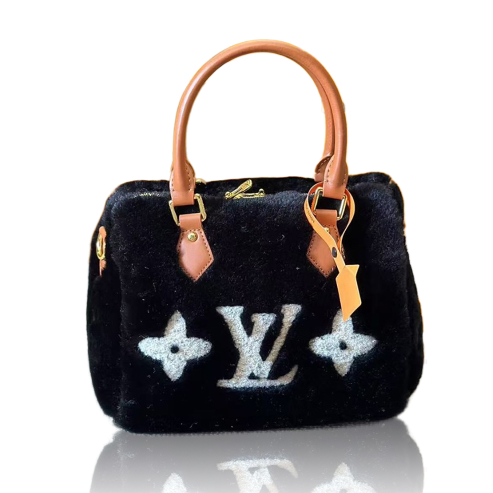 Louis Vuitton wool lamb bag (Replica) - Ultra-Collectible