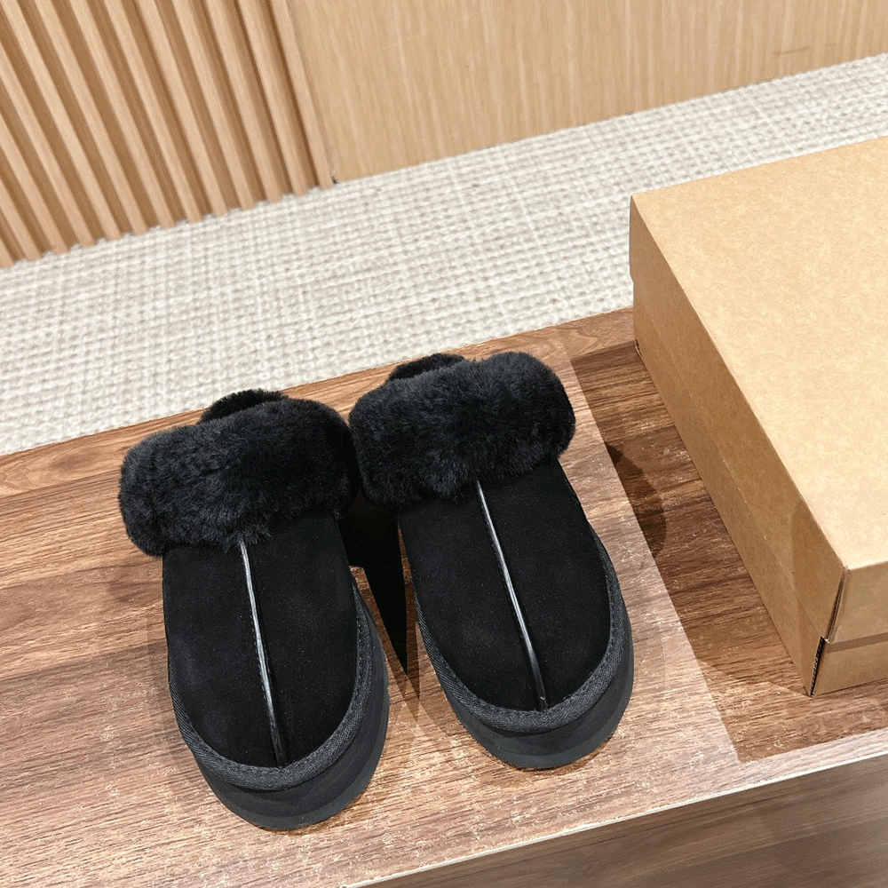 UGG  Disquette Slipper (Replica) - Ultra-Collectible