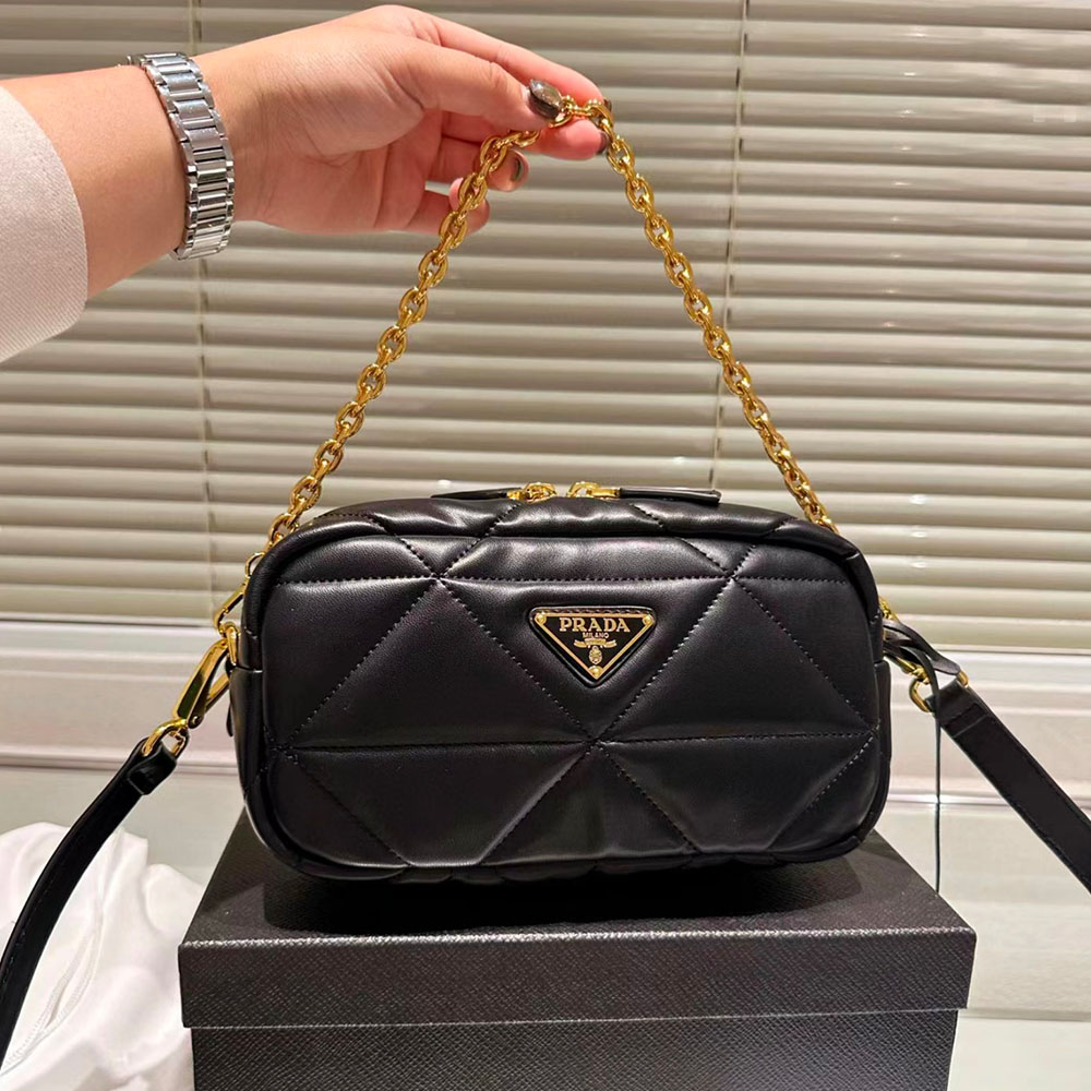 Prada Chain Makeup Bag（Replica） - Ultra-Collectible