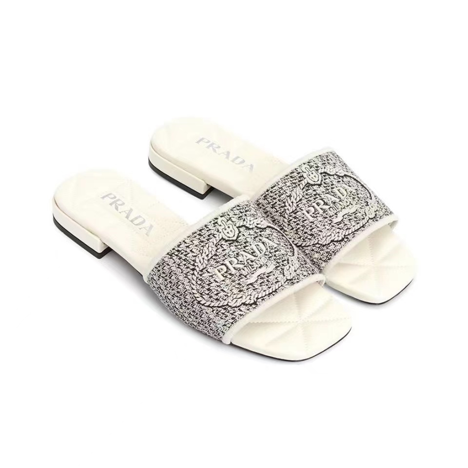 Prada Comfortable Flip-Flops Slide Sandal (Replica) - Ultra-Collectible