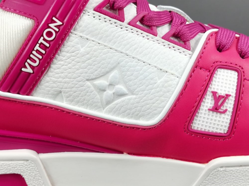 Louis Vuitton Trainer Fuchsia - Ultra-Collectible