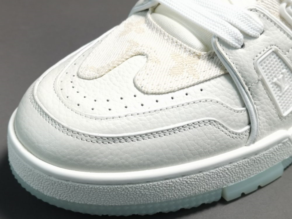 Louis Vuitton Trainer White - Ultra-Collectible