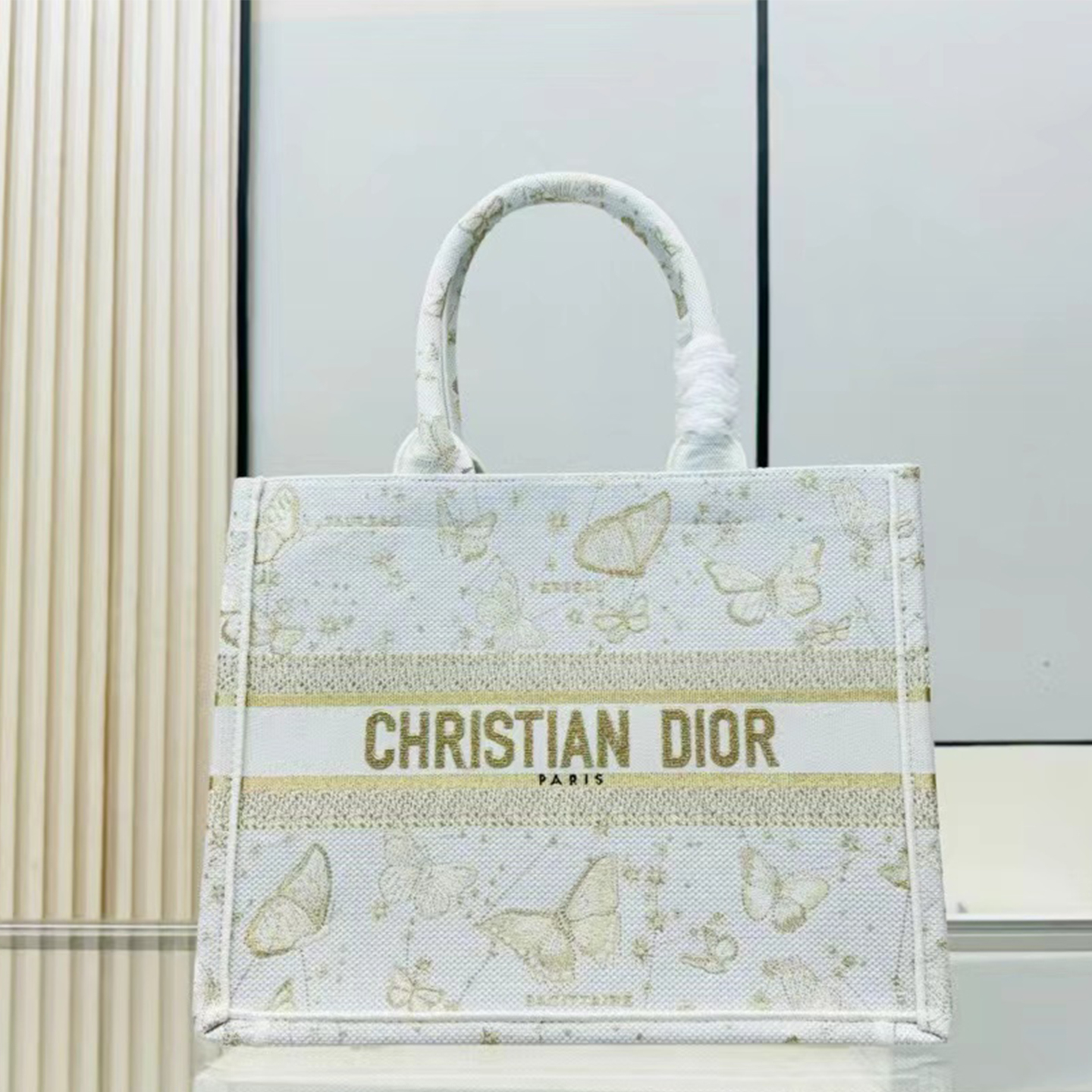 Dior Medium Book Tote Bag Totes Handbag (Replica) - Ultra-Collectible