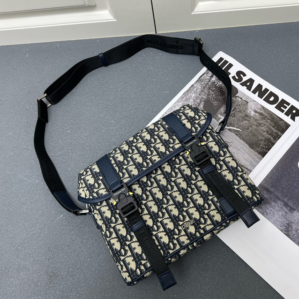 Dior Hit The Road Flap Messenger Bag  (Replica) - Ultra-Collectible