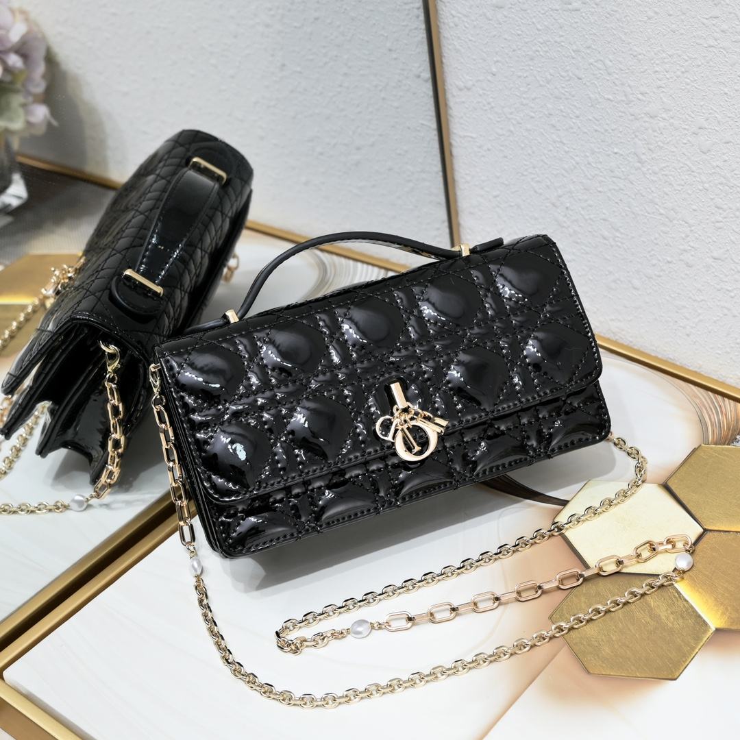 DIOR Miss Dior Lacquer Leather Shoulder Bag(Replica) - Ultra-Collectible
