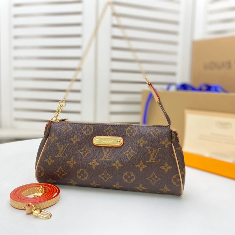 Louis Vuitton LV Chain Crossbody Bag(Replica) - Ultra-Collectible