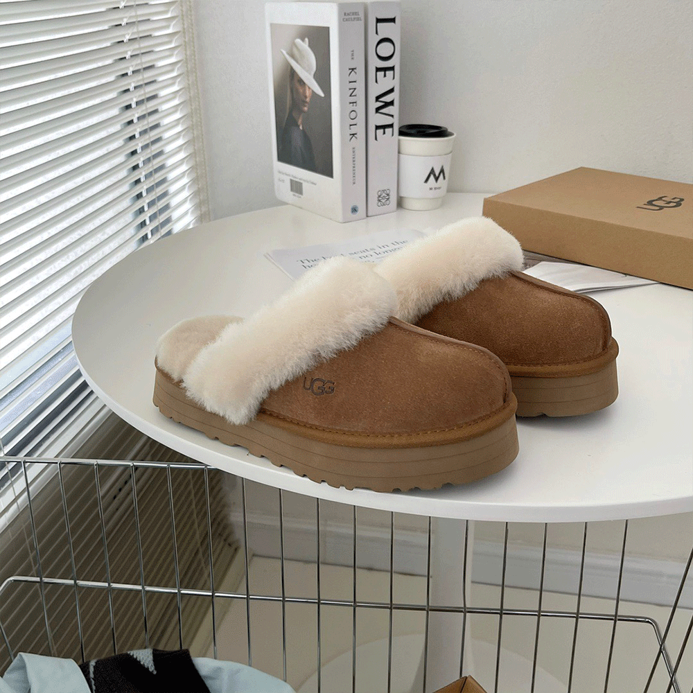 UGG  Disquette Slipper (Replica) - Ultra-Collectible