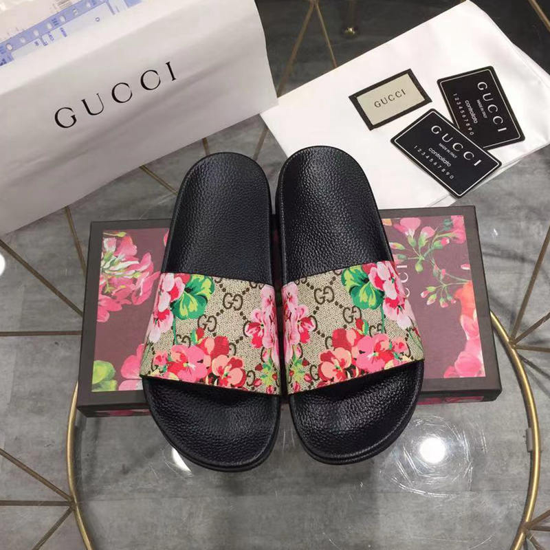 Gucci GG Blooms Supreme Floral Slide Sandal 408508 (Replica) - Ultra-Collectible