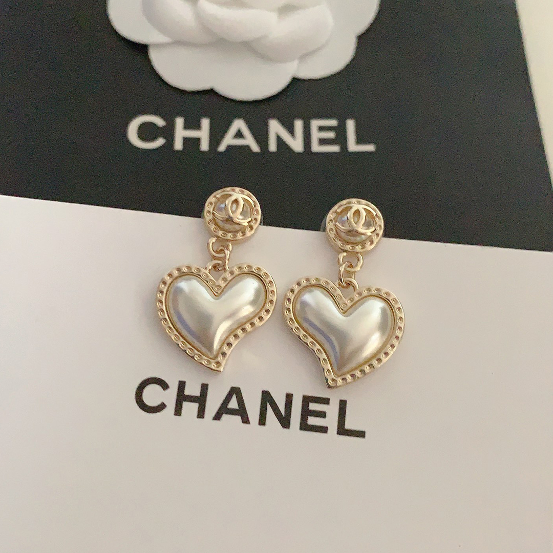 Chanel white love earring - Ultra-Collectible