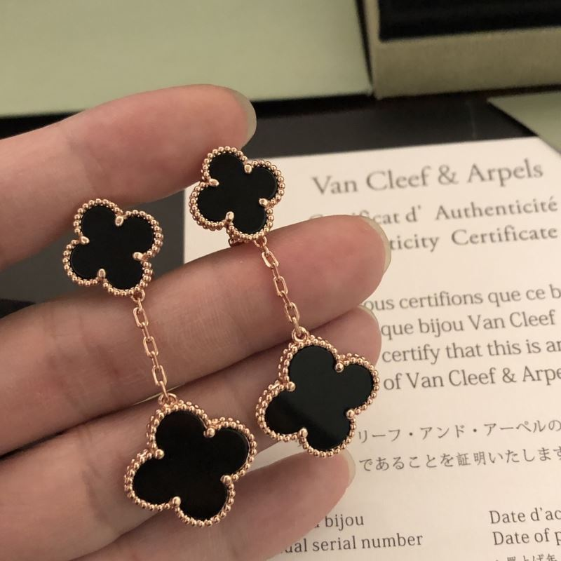 Van Cleef & Arpels Vca Four-Leaf Clover Earrings Pendant - Ultra-Collectible
